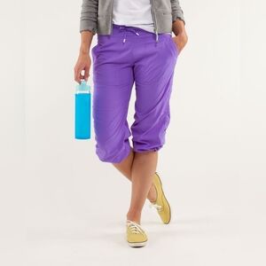 LULULEMON Dance Studio Crop Power Purple Size 2 W6601S No Liner